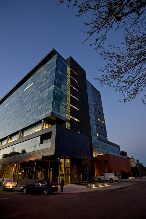 Krembil Discovery Tower: Toronto, Ontario (Photo: John Loper) Krembil Discovery Tower: Toronto, Ontario (Photo: John Loper)